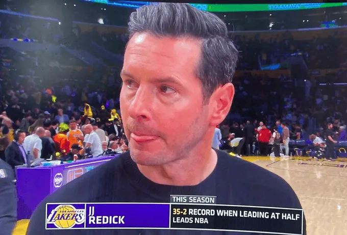 雷迪克半场发言：这是季后赛前的热身赛，希望他们保持专注